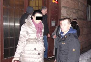 Policja i prokuratura nie pomogły nękanej rodzinie. W 24h Rutkowski schwytał oszustkę, która wyłudziła 160 tys. zł