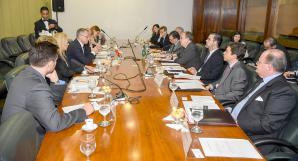 O gospodarce i połączeniach lotniczych - konsultacje polsko-brazylijskie w Brasilii