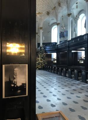 [VIDEO] Słowo, Historyczne Kroniki oraz Pieśni na Pierwszą Niedzielę Adwentu z kościoła pilotów RAF i polskich lotników w Londynie