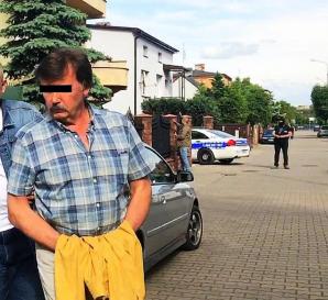 [VIDEO] Rutkowski przedstawia kulisy zatrzymania jednego z najbardziej znanych ginekologów w Radomiu Sławomira W. Pełny zapis dzisiejszej konferencji prasowej