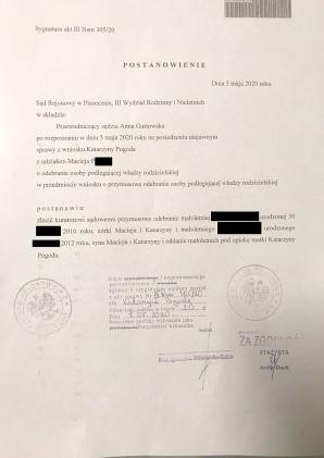 [VIDEO] Nauczyciel z Tomaszowa Mazowieckiego Jacek D. porwał matce 3,5-letnią córkę w czasie zdalnej pracy! Kolejny pseudo-inteligent szydzi z polskiego Wymiaru Sprawiedliwości!