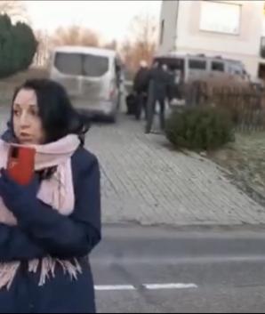 [VIDEO] Wielki triumf RUTKOWSKIEGO! Dzieci, po 2,5-miesiąca porwania i zniewolenia, wróciły do mamy! Homoseksualista-porywacz i jego „żołnierze” ośmieszeni!