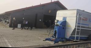 Co dalej z dającymi pracę 400 osobom w kryzysie Zakładami Mięsnymi ZBYSZKO? I Centrum Sportowo-Rekreacyjnym ZBYSZKO ze stadniną 200 koni? Właściciel walczy niczym lew, by jego firma przetrwała kryzys