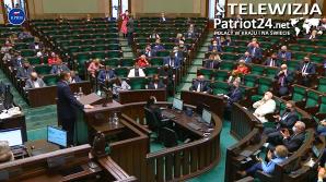[VIDEO] Sejm przyjął projekt ustawy gwarantujący Polsce 770 mld zł w ramach budżetu Unii Europejskiej