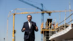 Premier Mateusz Morawiecki i minister Andrzej Adamczyk o dużych inwestycjach na kolei