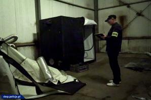 [VIDEO] Wpadli podejrzani o handel narkotykami