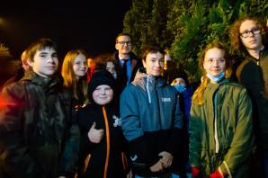 Premier Mateusz Morawiecki odwiedził szkołę podstawową im. Kardynała Stefana Wyszyńskiego w Kryspinowie