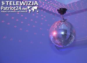 [VIDEO] Przedszkola i szkoły mogą otrzymać grant na dodatkowe inwestycje. Na placówki oświaty czeka wsparcie z programu „WzMOCnij swoje otoczenie”