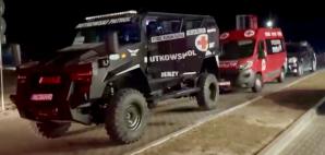 [VIDEO] Rutkowski wrócił z objętej wojną Ukrainy. Wraz z żoną Mają, która uruchamia projekt humanitarny, przywieźli 30 uchodźców. Oboje zapowiadają ponowny wyjazd