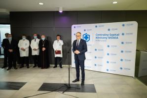 Otwarcie Bloku Operacyjnego Chirurgii Małoinwazyjnej w CSK MSWiA – uroczystość z udziałem wiceministra Błażeja Pobożego