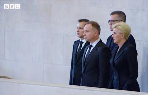 [VIDEO] Hołd dla Królowej Elżbiety II