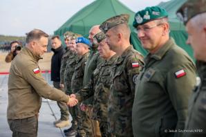  [VIDEO] Najnowocześniejszy na świecie system PATRIOT już w Polsce. Prezentacja z udziałem Prezydenta Andrzeja Dudy Ministra Obrony Narodowej Mariusza Błaszczaka