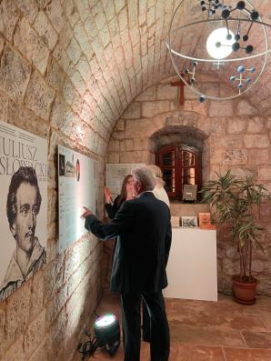 Wernisaż wystawy „Słowacki in Lebanon” w klasztorze św. Antoniego w Ghazir w Libanie