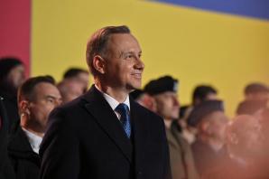 „Jesteśmy mocni i zjednoczeni. Świat nie odwróci wzroku od Ukrainy”. Wystąpienie Prezydenta USA w Warszawie