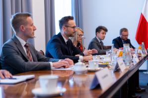 Minister Waldemar Buda spotkał się z Administratorem NASA