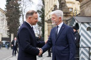 Prezydent Andrzej Duda na spotkaniu Prezydentów Grupy Wyszehradzkiej w Pradze