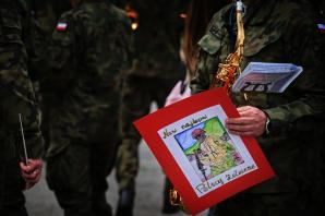 Dzień Dumy z Munduru: honor i służba w sercu polskich żołnierzy