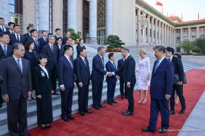 [VIDEO] Rozmowy polityczne Prezydenta RP w Pekinie