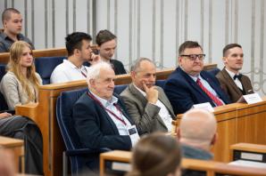 [VIDEO] Konferencja „Jak uczyć najnowszej historii Polski? Dylematy”: Debata w Senacie o dylematach nauczania najnowszej historii Polski
