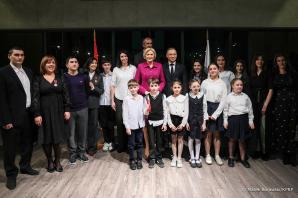 [VIDEO] Prezydent dziękuje Polonii w Armenii podtrzymywanie Polskości