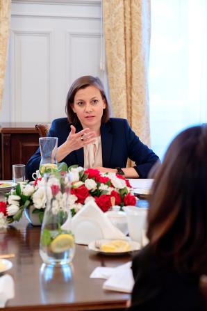 [VIDEO] Spotkanie Wiceminister Zuzanny Rudzińskiej-Bluszcz i Specjalnej Przedstawicielki Sekretarza Generalnego ONZ ds. przemocy wobec dzieci Najat Maalli M’jid