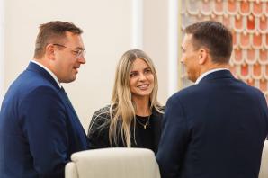 [VIDEO] Bezpieczeństwo kraju i bezpieczeństwo socjalne - dwa priorytety rządu