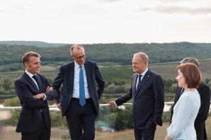 [VIDEO] Europejscy liderzy poparli dążenia Mołdawii do członkostwa w UE