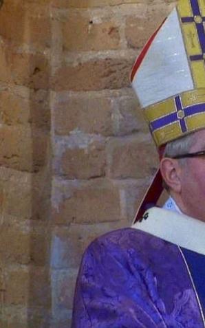 Tylko język dialogu, miłości, pokoju może przywrócić normalność w Polsce