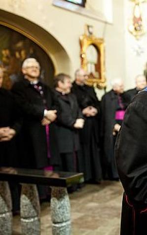 Kardynał Joachim Meisner odznaczony Krzyżem Wielkim Orderu Zasługi RP