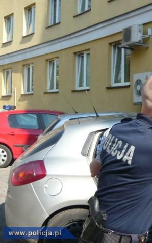 Chciał przekupić irackimi dinarami