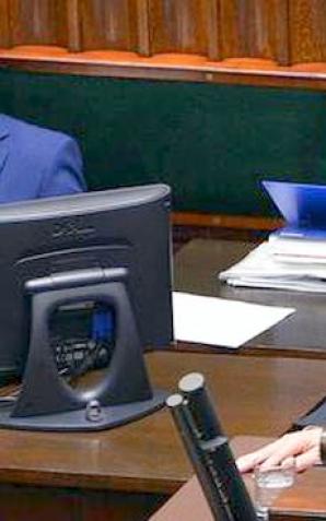 Minister Macierewicz w Sejmie: Największe odejścia z armii polskiej w historii w ogóle, w ostatnim 10-leciu miały miejsce w 2010 i 2011 roku