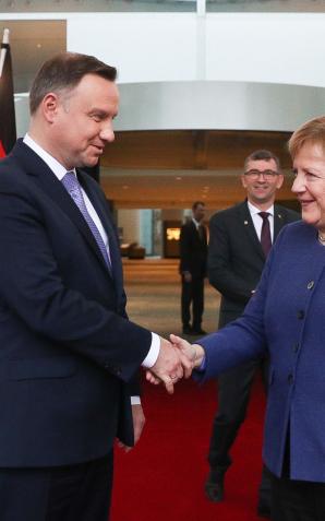 O konieczności zmian w Unii Europejskiej, obecności USA w Polsce i ustabilizowaniu Ukrainy Prezydent RP z Kanclerz Niemiec Angelą Merkel w Berlinie