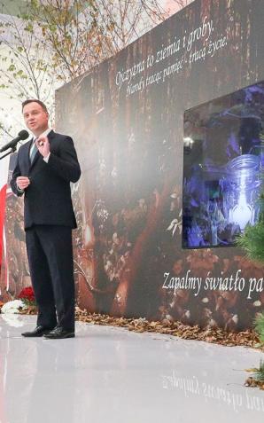 [VIDEO] Wystąpienie Prezydenta podczas spotkania z wolontariuszami akcji „Mogiłę pradziada ocal od zapomnienia”