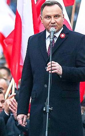 Prezydent na czele Biało-Czerwonego Marszu 