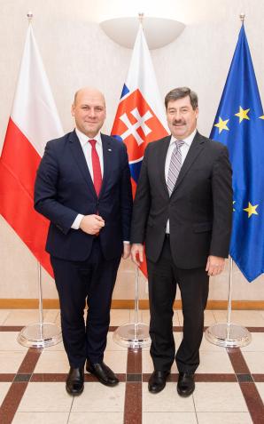 O energetyce i infrastrukturze transgranicznej wiceminister Szymon Szynkowski vel Sęk na Słowacji