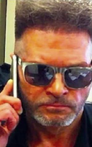 Krzysztof Rutkowski na tropie Dariusza Gawędy. Prowadząc firmę Affordable Computer Service LLC oszukał wiele osób na kilka milionów złotych m.in. w USA. Czy ukrył się w Hiszpanii?