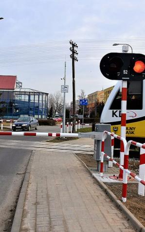 Bezpieczny przejazd kolejowy. Remont w Jaworze zakończony