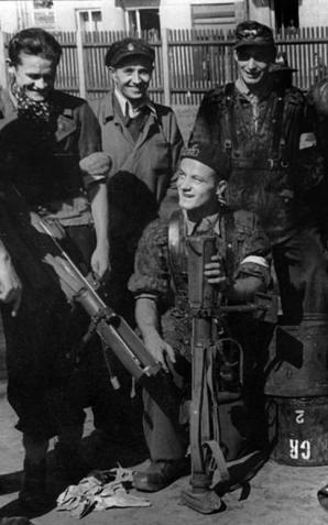 Patriot24 Kalendarium: 31 lipca w datach - rozkaz rozpoczęcia Powstania Warszawskiego na 1 sierpnia 1944!