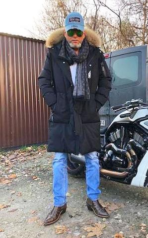 Złota Passa Rutkowskiego! Luksusowy Harley-Davidson odnaleziony we Wrocławiu i jako Mikołajkowy Prezent zwrócony właścicielowi!