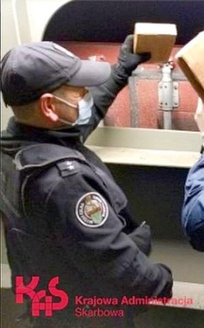 [VIDEO] 60 kg kokainy przejęła polska Policja w Rotterdamie i Gdańsku 