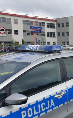 [VIDEO] Bezpieczeństwo dzieci w oku policyjnego drona