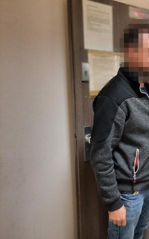 Ukradł karawan należący do firmy pogrzebowej i kierował nim mając prawie 4 promile alkoholu