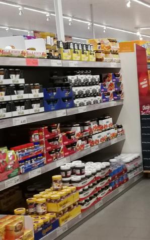 Grudniowe zaskoczenie w sklepach. Dymnika wzrostu cen lekko wyhamowała. Ale wciąż jest bardzo drogo