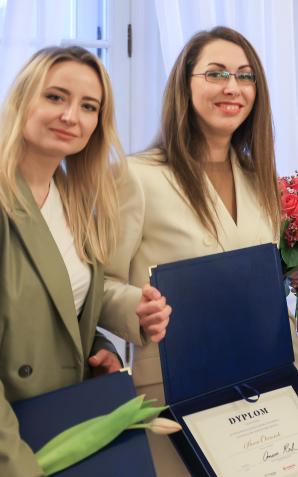 [VIDEO] Pierwsza Dama i Omenaa Mensah podsumowały pierwszy etap wspólnej inicjatywy na rzecz uchodźczyń