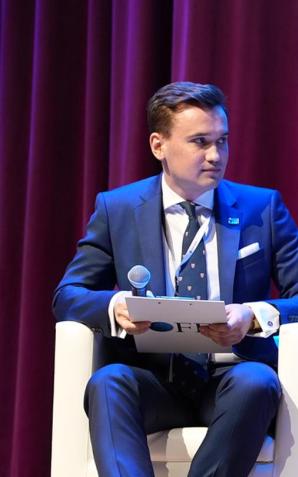 Inspirujące spotkanie wicepremiera, ministra rolnictwa i rozwoju Henryka Kowalczyka z młodzieżą: Dlaczego warto pracować i żyć w małych miejscowościach i na wsi?