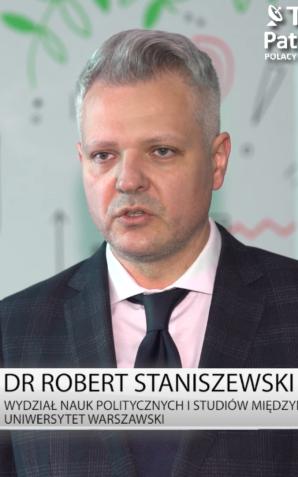 [VIDEO] 87 proc. Polaków uważa, że powinniśmy pomagać uchodźcom z Ukrainy. W przypadku migrantów z Białorusi odsetek takich deklaracji wynosi 56 proc.