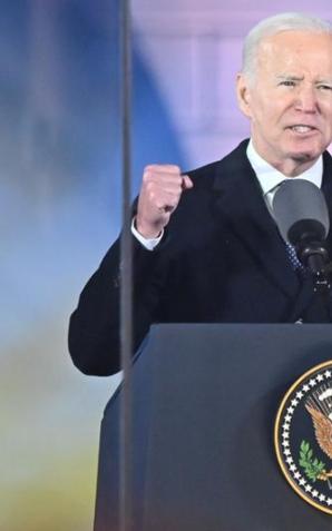 „Jesteśmy mocni i zjednoczeni. Świat nie odwróci wzroku od Ukrainy”. Wystąpienie Prezydenta USA w Warszawie