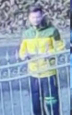 [VIDEO] RUTKOWSKI W  AKCJI - Nieudana próba kradzieży Mercedesa klasy G metodą z epoki kamienia łupanego