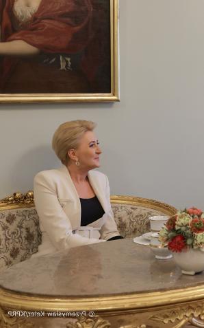 Przeciwdziałanie wykluczeniu osób niepełnosprawnych tematem rozmowy Pierwszej Damy