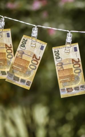 Państwa członkowskie MONEYVAL w Warszawie zobowiązały się do wzmocnienia skuteczności walki z praniem pieniędzy i finansowaniem terroryzmu